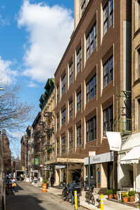 224 Mulberry St in New York, NY - Building Photo - Building Photo