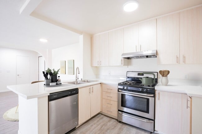 The Liora in Northridge, CA - Building Photo - Building Photo