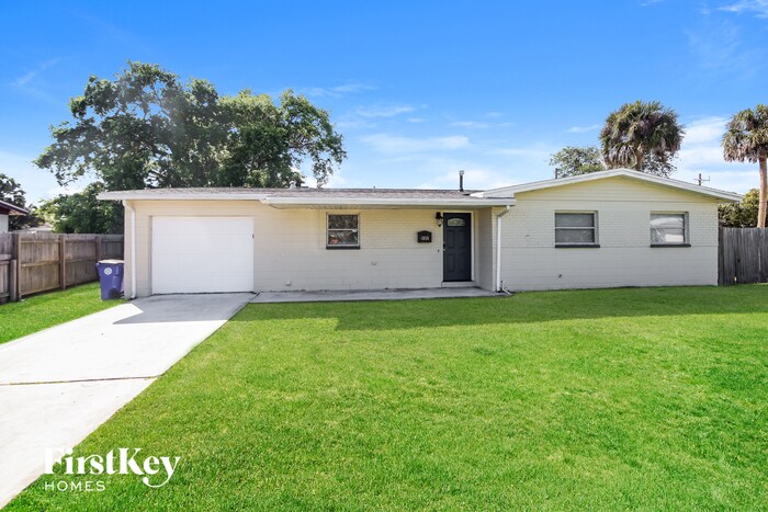 1056 Matador Dr in Rockledge, FL - Building Photo