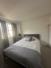 8822 W Flagler St in Miami, FL - Building Photo - Building Photo