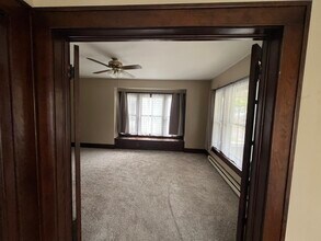 24 Sunnyside Dr in Fort Madison, IA - Foto de edificio - Building Photo