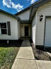 4204 Sycamore Ct in Franklin, IN - Building Photo - Building Photo