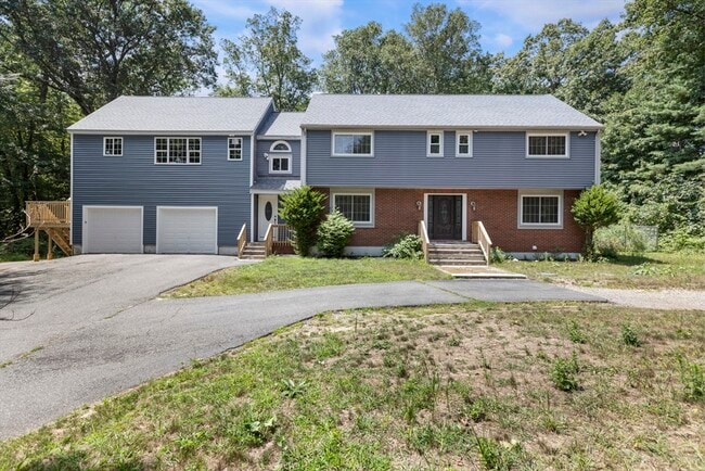 property at 6 Tiot St