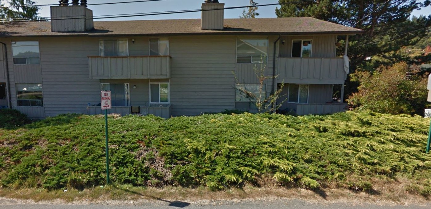 2310 Douglas Ave in Bellingham, WA - Foto de edificio