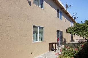 600 Duboce Ave in Richmond, CA - Foto de edificio - Building Photo