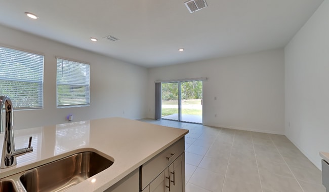 159 Riverfront Wy in Edgewater, FL - Building Photo - Building Photo