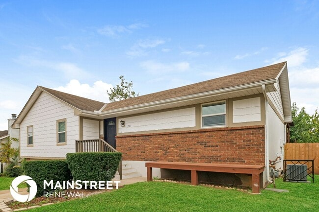11704 Bristol Ave in Kansas City, MO - Building Photo - Building Photo