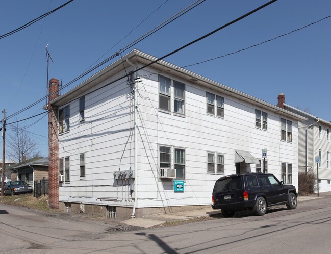 317 W 6th St in Hazleton, PA - Building Photo - Building Photo