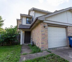 7804 Chimayo Cove in Austin, TX - Building Photo