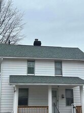 1058 E 147th St in Cleveland, OH - Building Photo - Building Photo