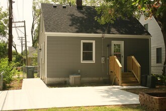 23030 Beech St in Dearborn, MI - Building Photo - Building Photo