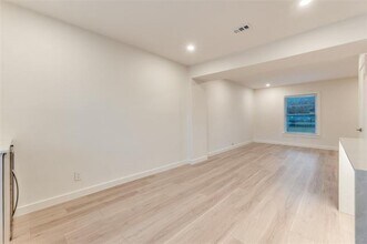 6367 Oriole Dr in Dallas, TX - Building Photo - Building Photo