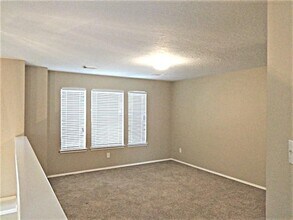 16403 Lynn Crest Ct in Houston, TX - Building Photo - Building Photo
