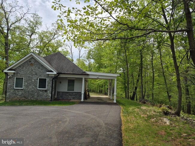 property at 41453 Fox Creek Ln