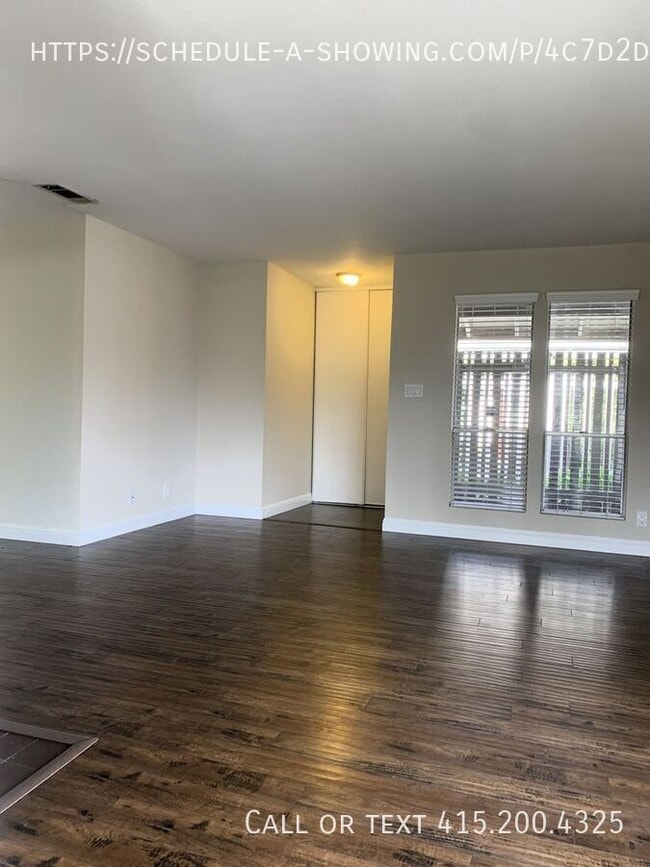 property at 10554 Red Fir Ct