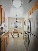 1359 Phelps Ave, Unit 8A in San Jose, CA - Building Photo - Building Photo