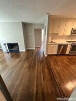 50 Evergreen St, Unit 28 in Boston, MA - Building Photo