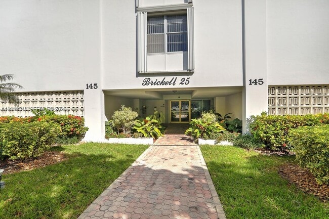 property at 145 SE 25th Rd