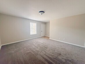 42 Eastgate Cir in Cookeville, TN - Building Photo - Building Photo