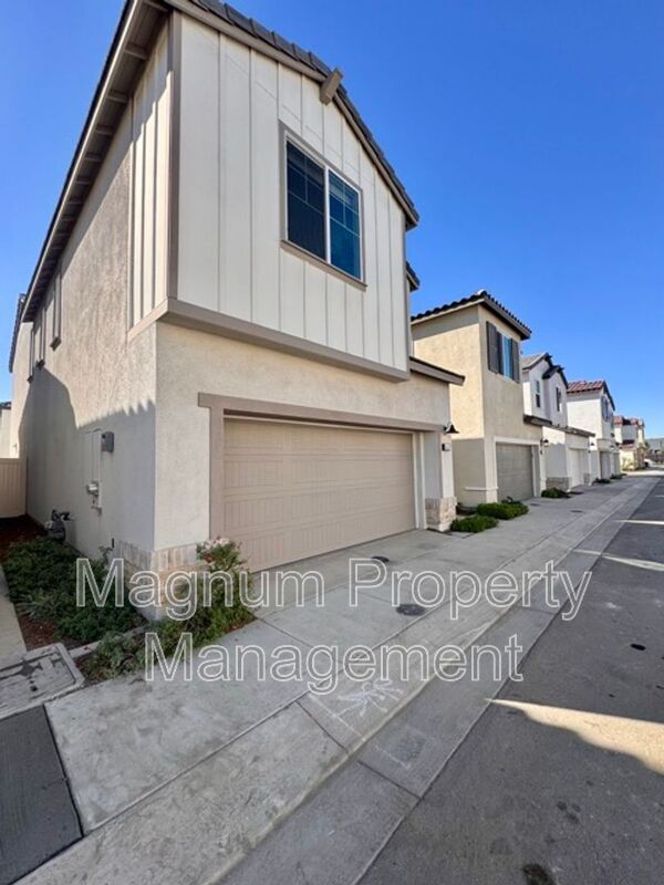 25147 Hunter Ave in Moreno Valley, CA - Building Photo - Building Photo