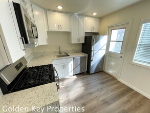 1031 3rd St in Encinitas, CA - Building Photo - Building Photo