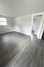 5024 Lantana St in Zephyrhills, FL - Building Photo - Building Photo