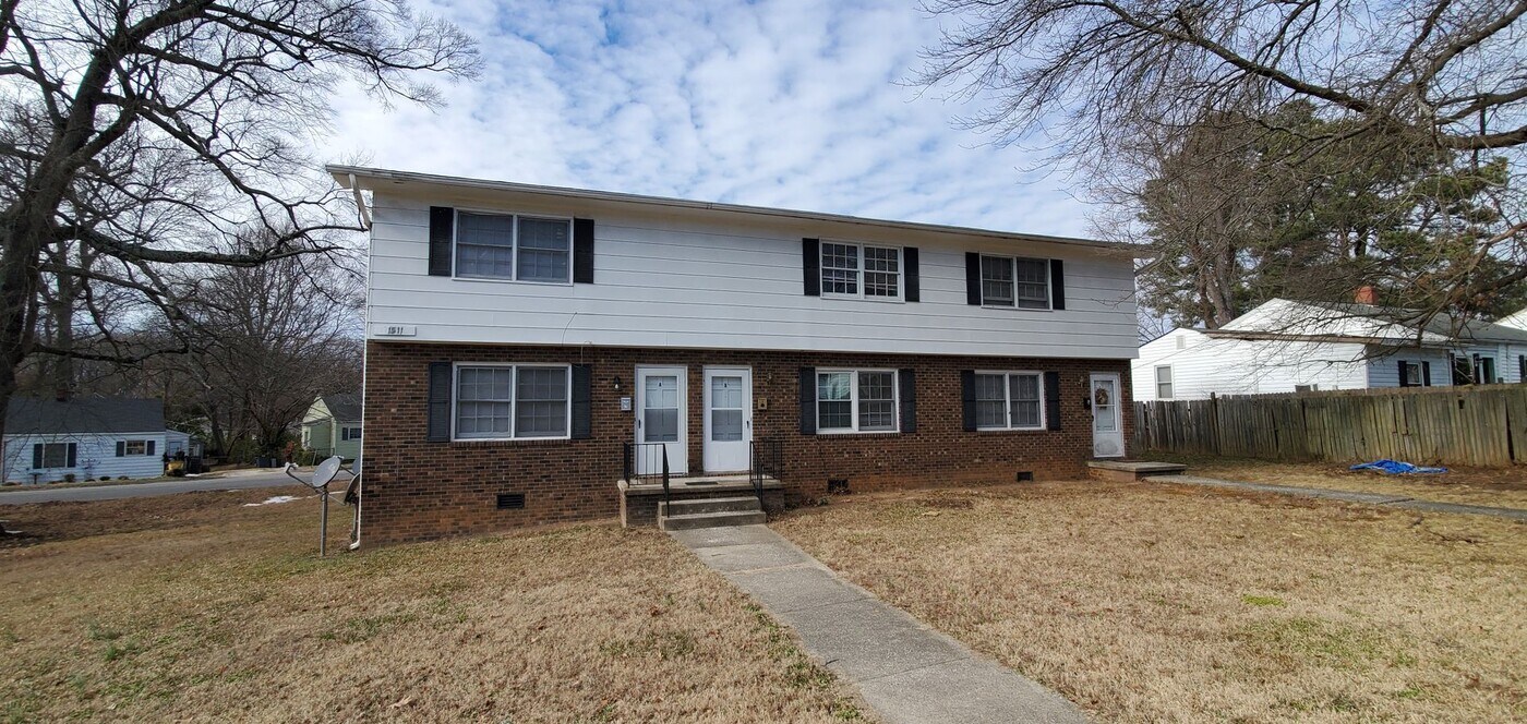 1511 Andover Ave in Greensboro, NC - Building Photo