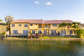 Portofino in Miami, FL - Building Photo - Building Photo