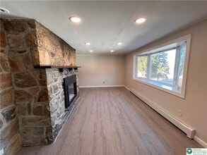 2431 S 3rd St in Allentown, PA - Building Photo - Building Photo