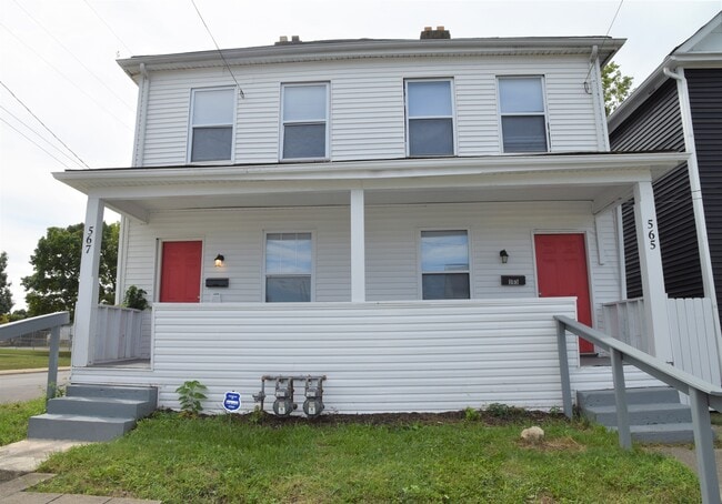 property at 565 E Deshler Ave