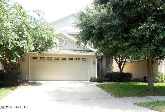 property at 3707 Silver Bluff Blvd
