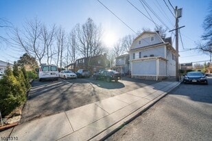 250 High St in Nutley, NJ - Building Photo