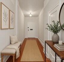 301 W 10th St in Charlotte, NC - Building Photo