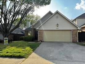 1205 Olde Towne Dr in Irving, TX - Building Photo