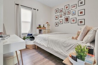 13 Carpenter St, Unit 2i in Boston, MA - Building Photo - Building Photo