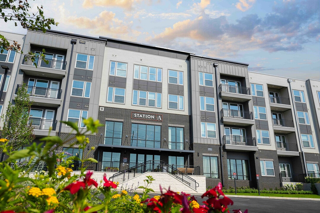 Station A in Madison, TN - Foto de edificio