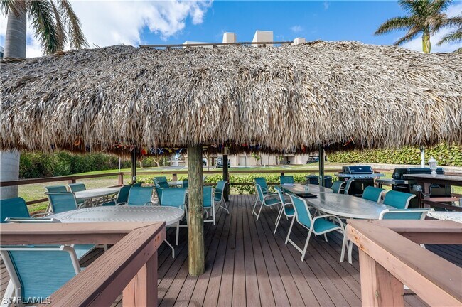 11118 Gulf Shore Dr