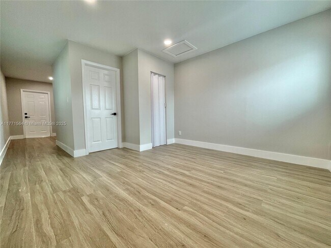property at 1836 Dewey St