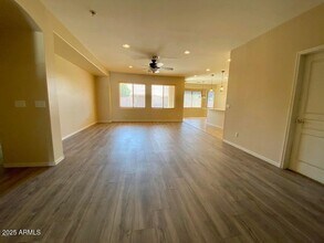2127 W Maya Way in Phoenix, AZ - Building Photo - Building Photo