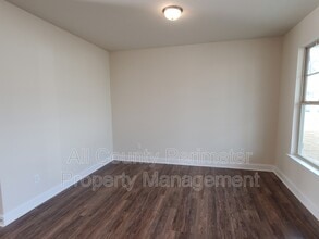 304 Cornwell Wy in Calhoun, GA - Building Photo - Building Photo
