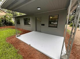 1240 Levy Ave in Tallahassee, FL - Building Photo