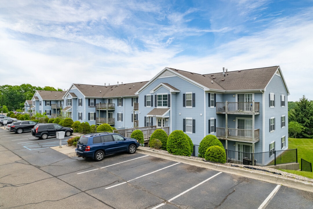 Hunters Ridge in Kalamazoo, MI - Foto de edificio