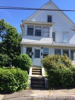 21 Lawlor St in Waterbury, CT - Building Photo