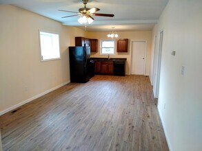 100 S Main St, Unit 1 in Archbald, PA - Building Photo - Building Photo