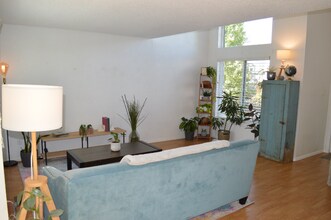 11332 Benton Ct in Broomfield, CO - Building Photo - Building Photo