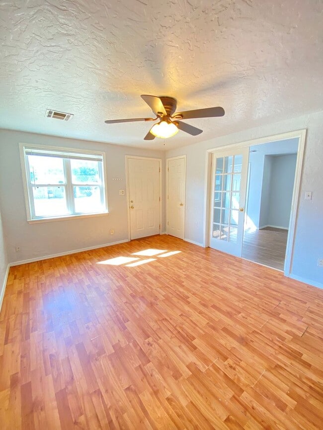 3621 Teal Dr in Del City, OK - Building Photo - Building Photo