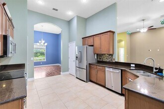 5130 Morning Dew Lp in Oviedo, FL - Building Photo - Building Photo