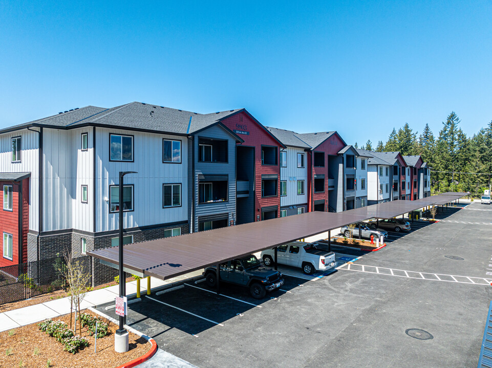 410 Apartments in Bonney Lake, WA - Foto de edificio