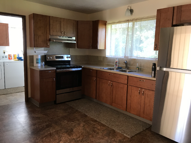 property at 3511 Baldwin Ave