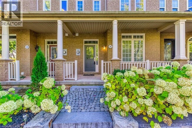 186 Gatwick Dr in Oakville, ON - Building Photo - Building Photo